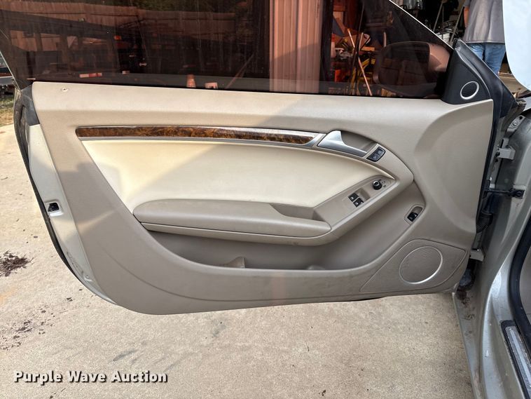 image for item EM0652 2011 Audi A5 