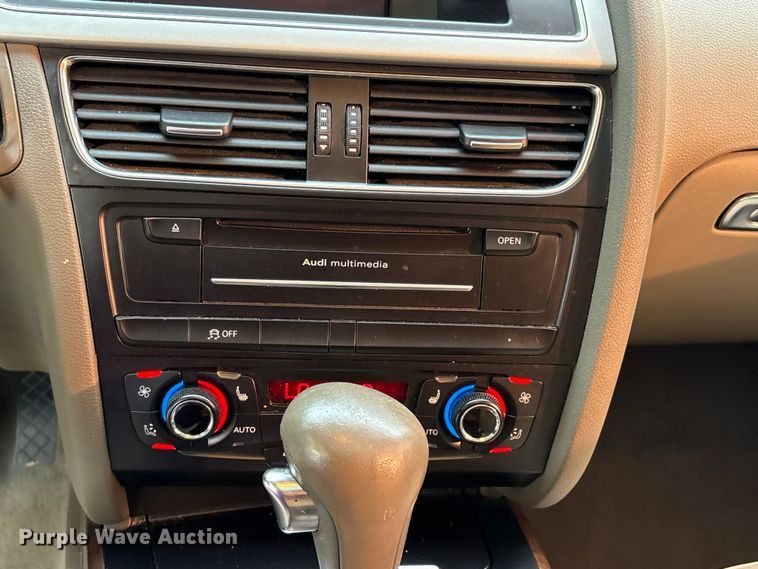 image for item EM0652 2011 Audi A5 