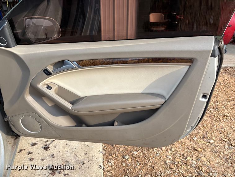 image for item EM0652 2011 Audi A5 