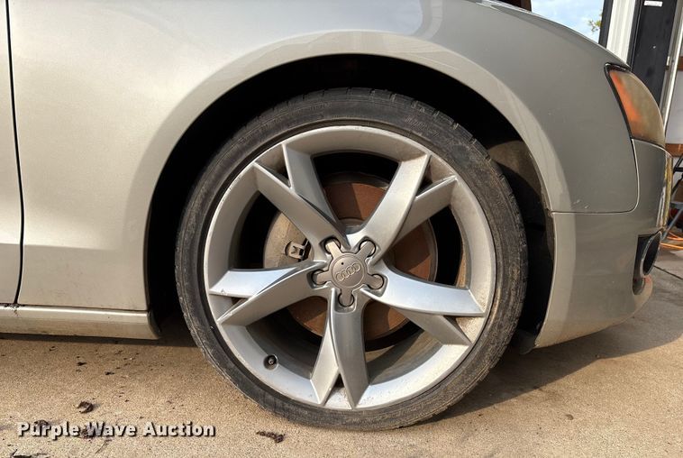image for item EM0652 2011 Audi A5 