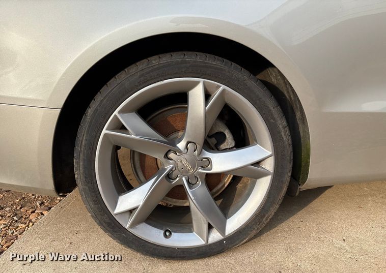 image for item EM0652 2011 Audi A5 