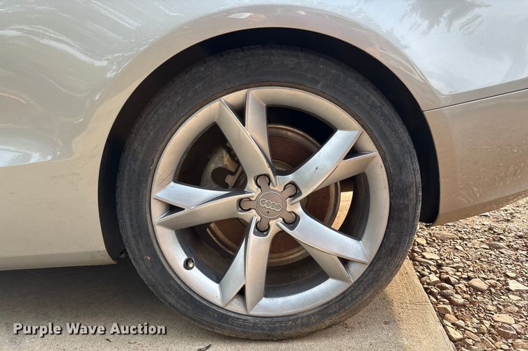 image for item EM0652 2011 Audi A5 