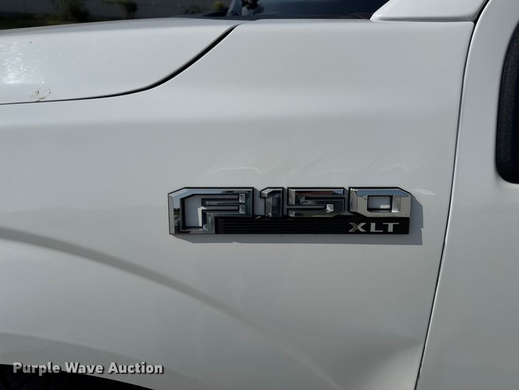 image for item EM2341 2020 Ford F150 SuperCrew pickup truck