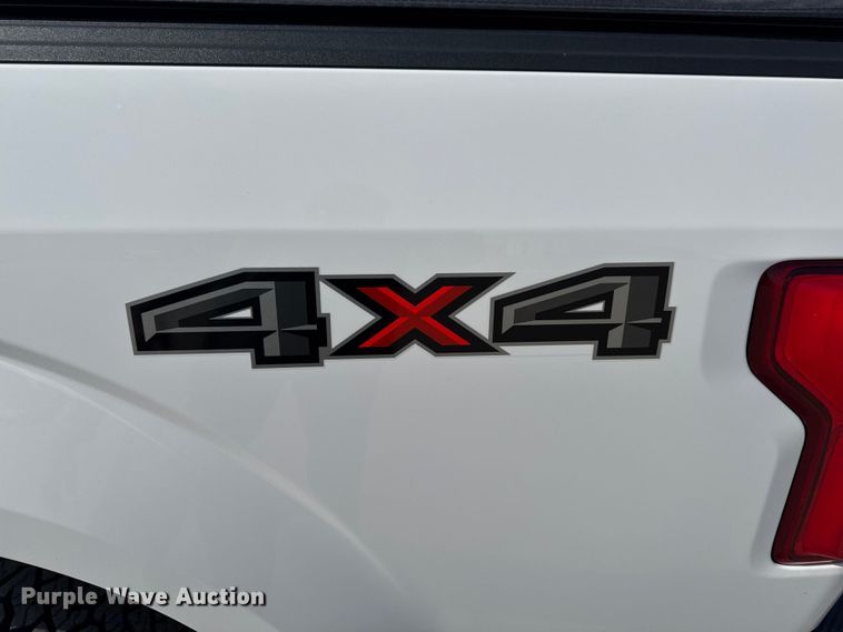 image for item EM2341 2020 Ford F150 SuperCrew pickup truck