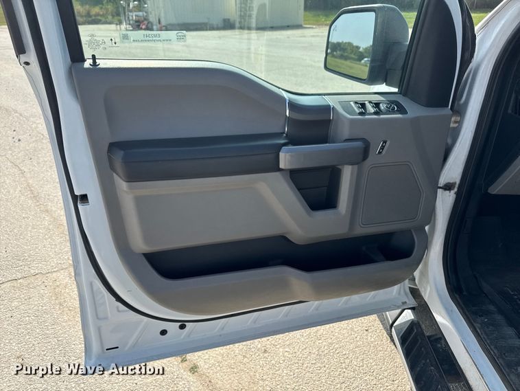 image for item EM2341 2020 Ford F150 SuperCrew pickup truck