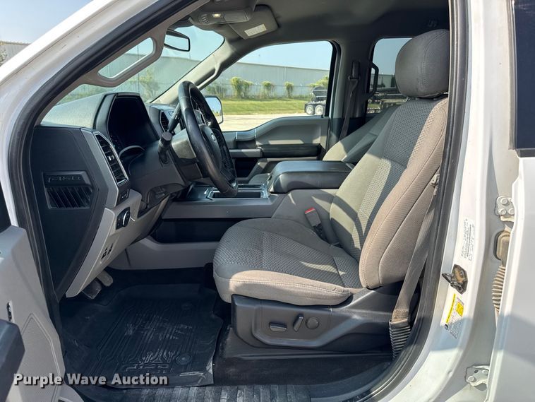 image for item EM2341 2020 Ford F150 SuperCrew pickup truck