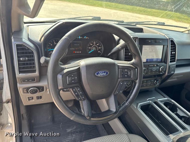 image for item EM2341 2020 Ford F150 SuperCrew pickup truck