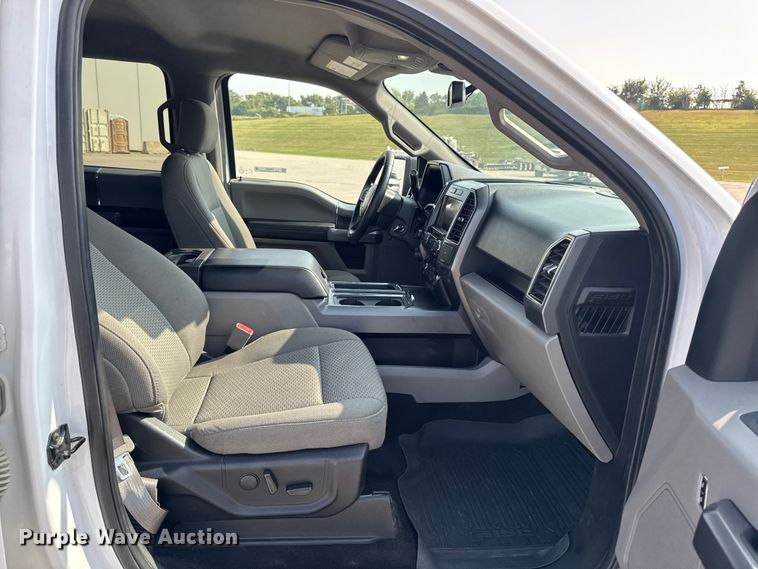 image for item EM2341 2020 Ford F150 SuperCrew pickup truck