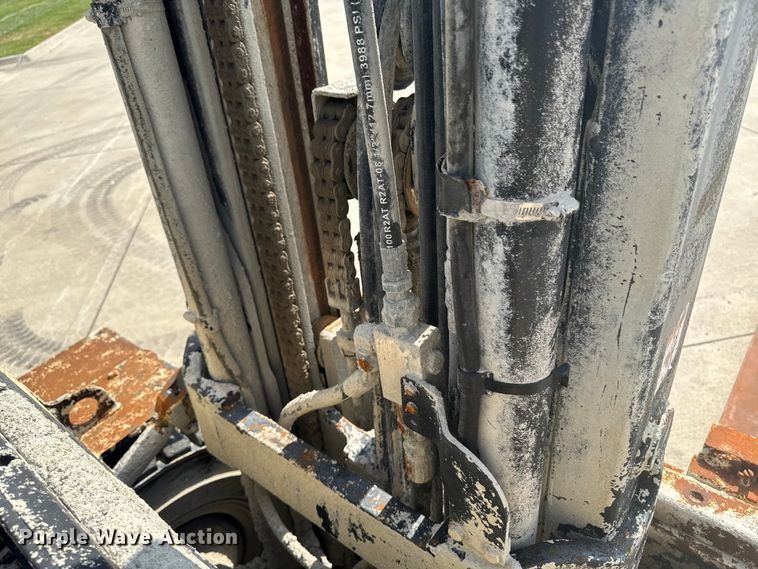 image for item EM2343 2013 Hyster H120FT forklift