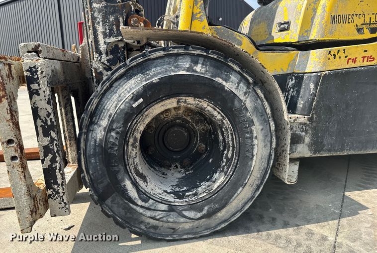 image for item EM2343 2013 Hyster H120FT forklift