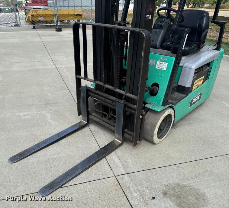 image for item EM2344 Mitsubishi FB20NT-AC forklift