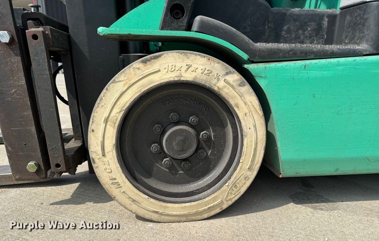 image for item EM2344 Mitsubishi FB20NT-AC forklift