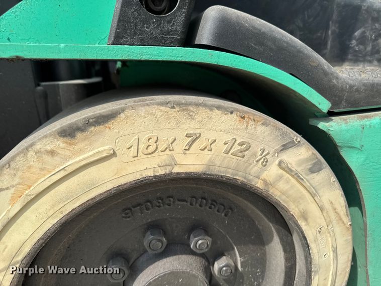 image for item EM2344 Mitsubishi FB20NT-AC forklift