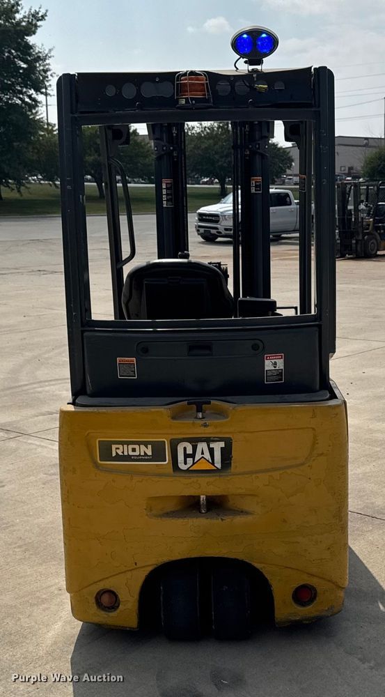 image for item EM2345 Caterpillar 2ET4000 forklift