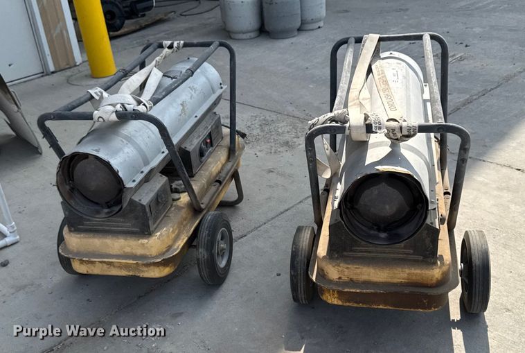 image for item EM2357 (2) Dewalt DXH190HD heaters