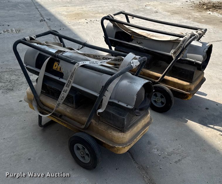 image for item EM2357 (2) Dewalt DXH190HD heaters