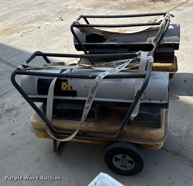 image for item EM2357 (2) Dewalt DXH190HD heaters