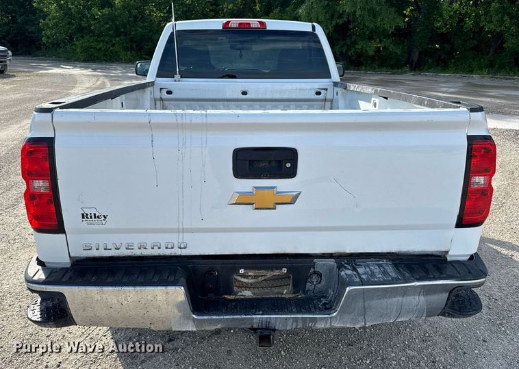 image for item EN4619 2018 Chevrolet Silverado 1500 pickup truck