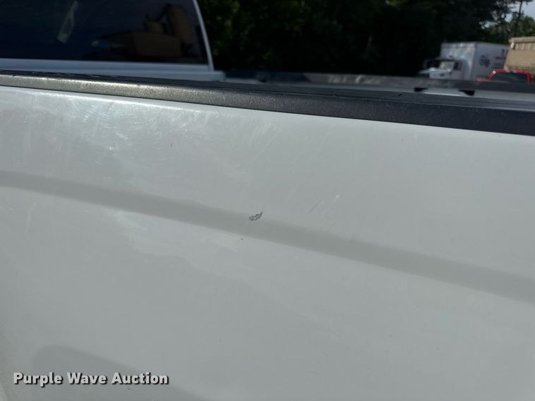 image for item EN4619 2018 Chevrolet Silverado 1500 pickup truck