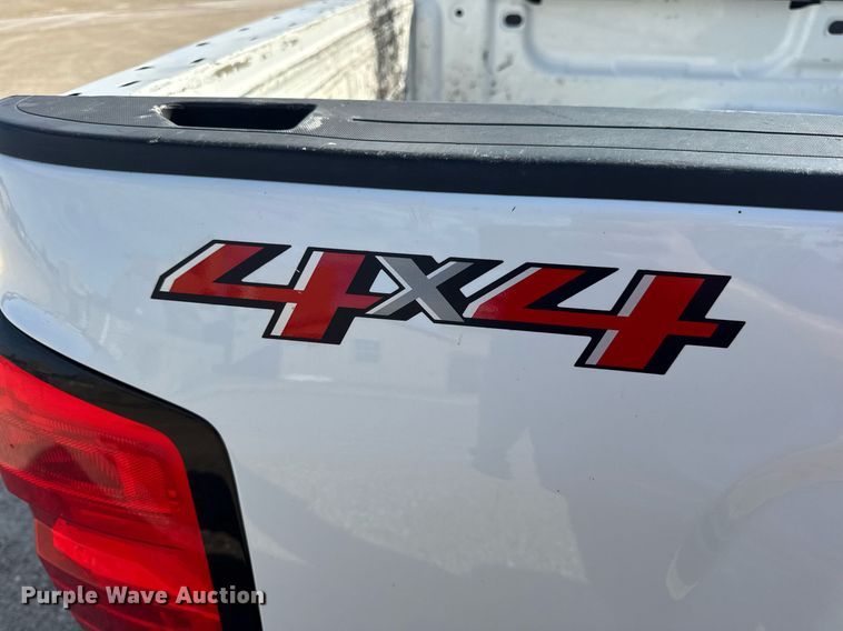 image for item EN4619 2018 Chevrolet Silverado 1500 pickup truck