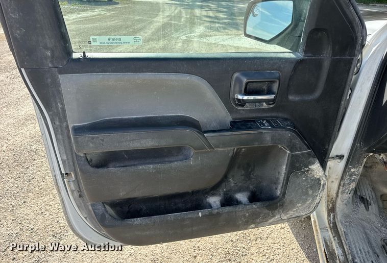 image for item EN4619 2018 Chevrolet Silverado 1500 pickup truck