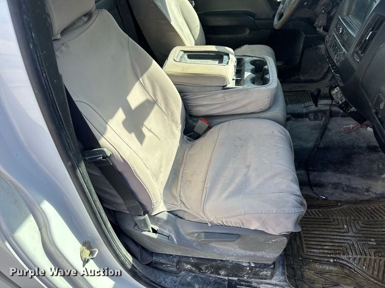 image for item EN4619 2018 Chevrolet Silverado 1500 pickup truck