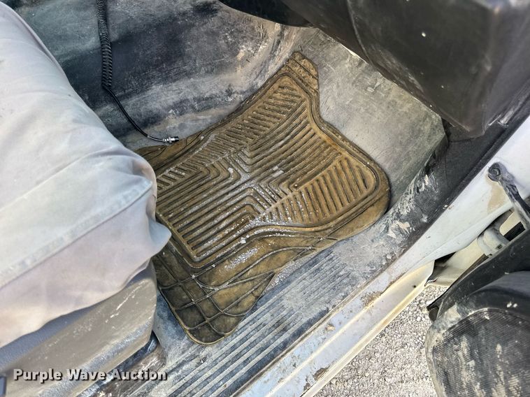 image for item EN4619 2018 Chevrolet Silverado 1500 pickup truck