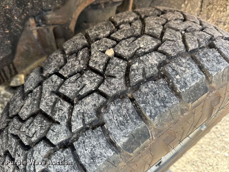 image for item EN4619 2018 Chevrolet Silverado 1500 pickup truck