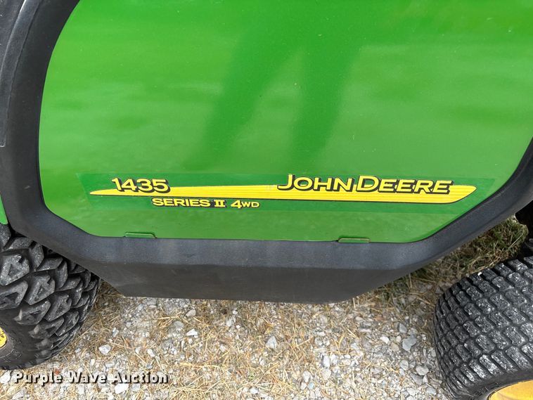 image for item EN5563 John Deere 1435 Series II 4WD lawn mower