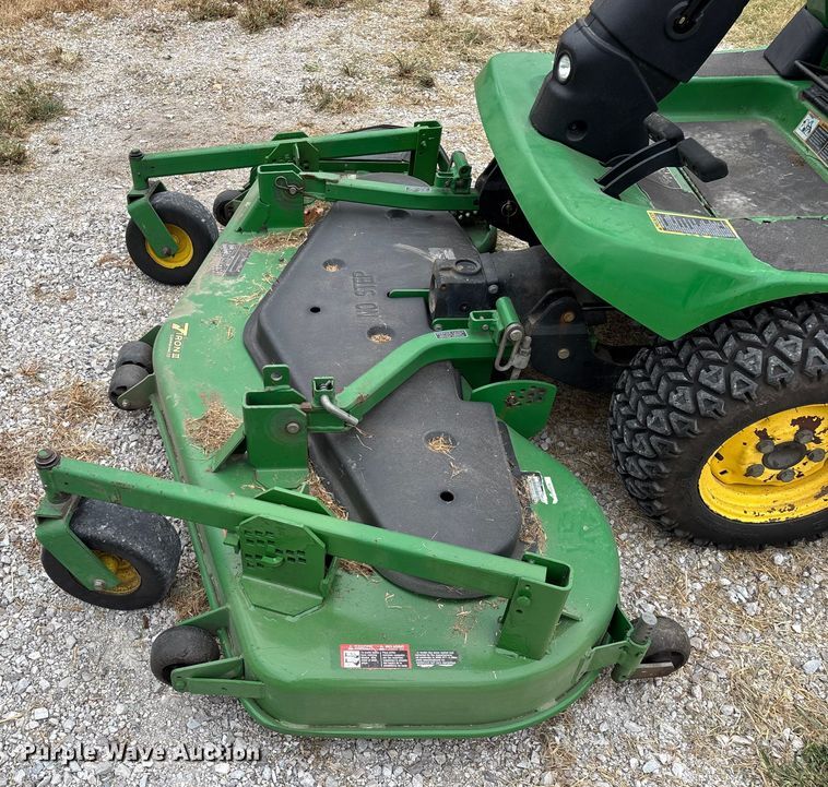 image for item EN5563 John Deere 1435 Series II 4WD lawn mower