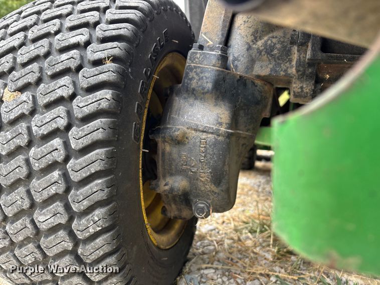 image for item EN5563 John Deere 1435 Series II 4WD lawn mower