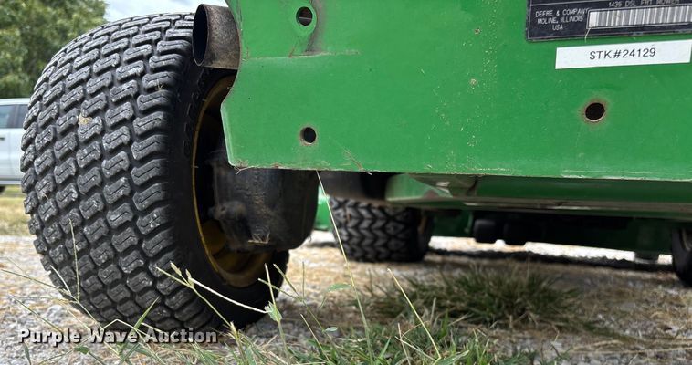 image for item EN5563 John Deere 1435 Series II 4WD lawn mower