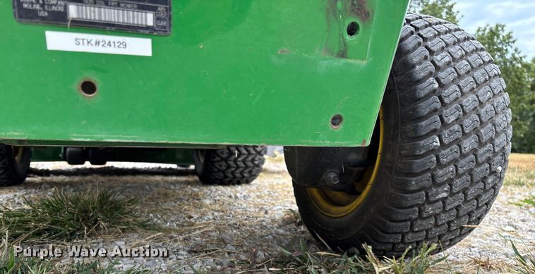 image for item EN5563 John Deere 1435 Series II 4WD lawn mower