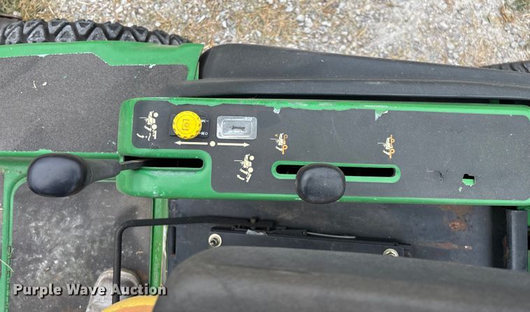 image for item EN5563 John Deere 1435 Series II 4WD lawn mower