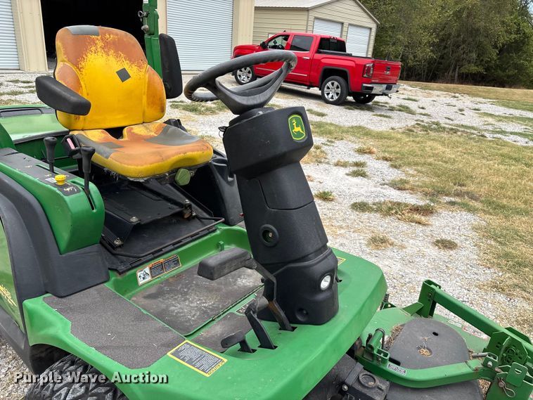 image for item EN5563 John Deere 1435 Series II 4WD lawn mower