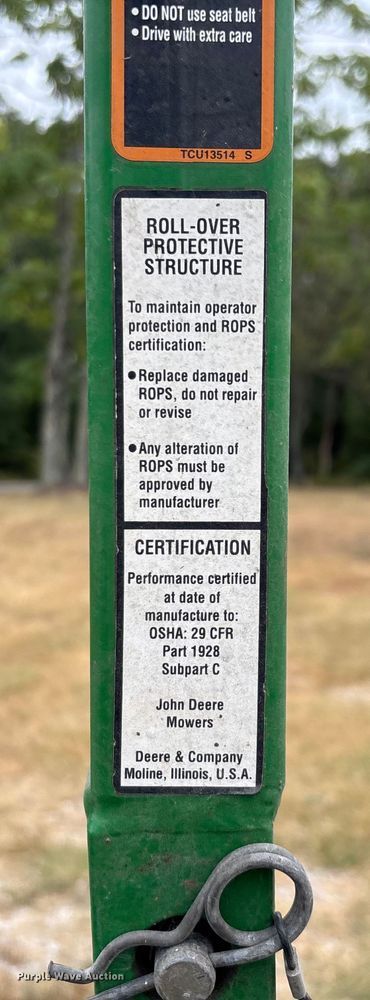 image for item EN5563 John Deere 1435 Series II 4WD lawn mower