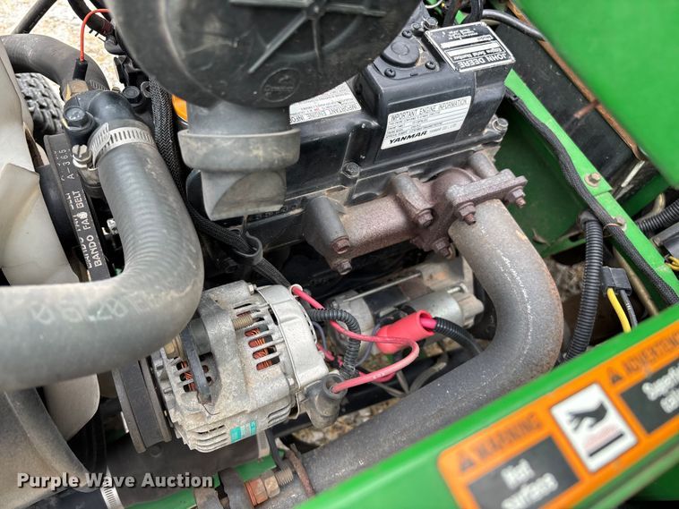 image for item EN5563 John Deere 1435 Series II 4WD lawn mower