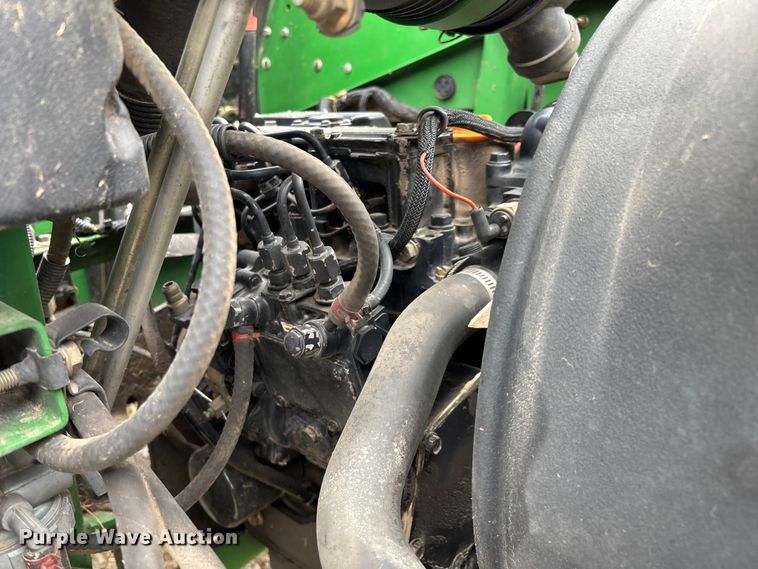 image for item EN5563 John Deere 1435 Series II 4WD lawn mower