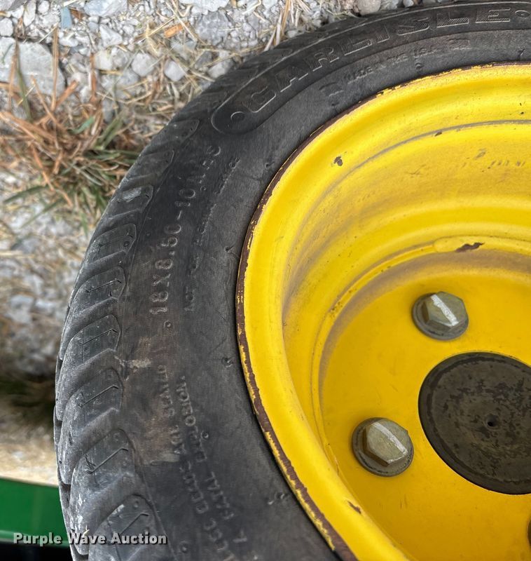 image for item EN5563 John Deere 1435 Series II 4WD lawn mower