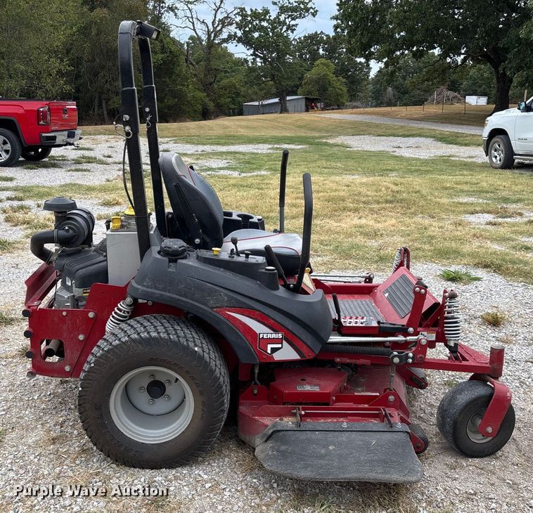 image for item EN5564 Ferris IS 3200Z ZTR lawn mower