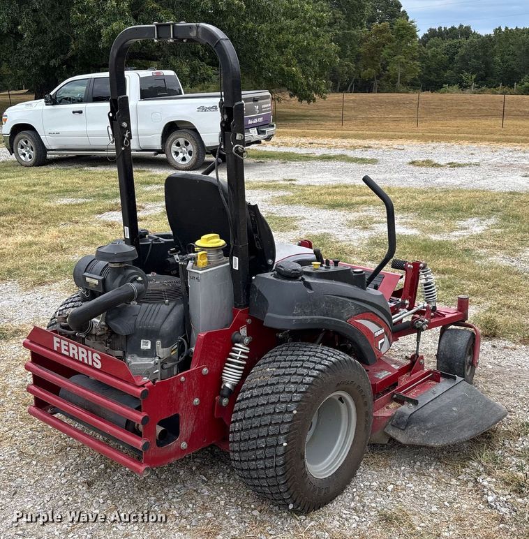 image for item EN5564 Ferris IS 3200Z ZTR lawn mower