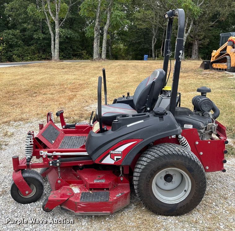 image for item EN5564 Ferris IS 3200Z ZTR lawn mower