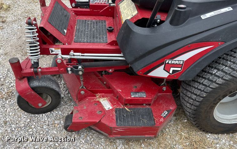 image for item EN5564 Ferris IS 3200Z ZTR lawn mower