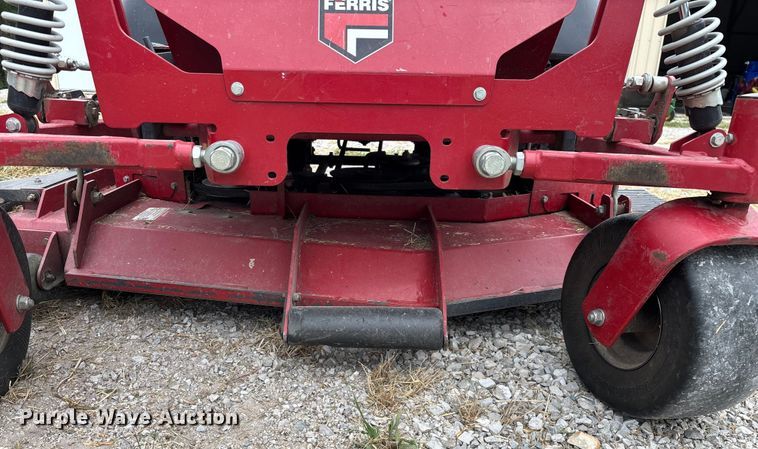 image for item EN5564 Ferris IS 3200Z ZTR lawn mower