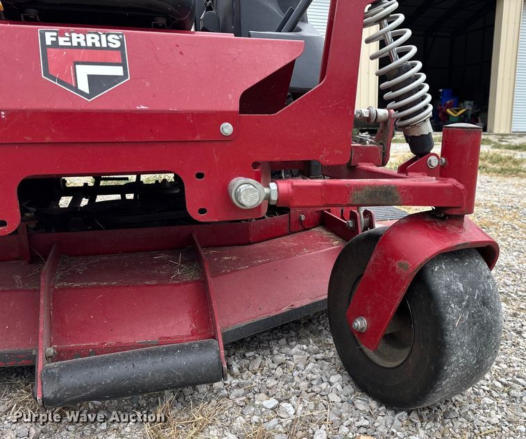 image for item EN5564 Ferris IS 3200Z ZTR lawn mower