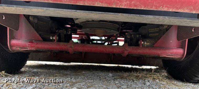 image for item EN5564 Ferris IS 3200Z ZTR lawn mower