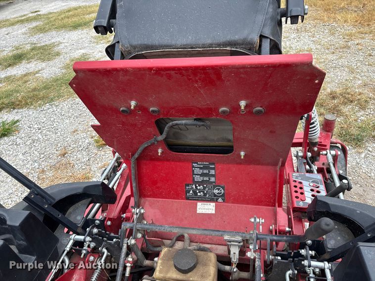 image for item EN5564 Ferris IS 3200Z ZTR lawn mower