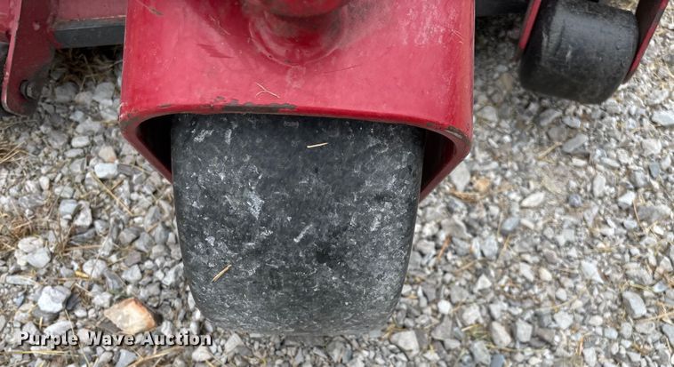 image for item EN5564 Ferris IS 3200Z ZTR lawn mower