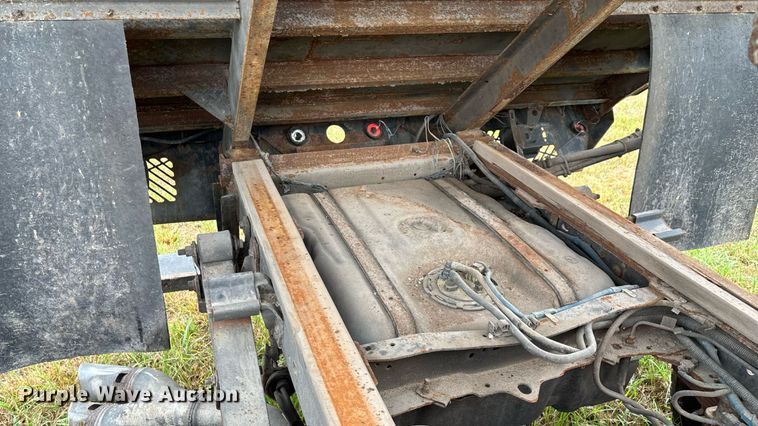 image for item EN5569 2013 Ford F550 dump flatbed truck