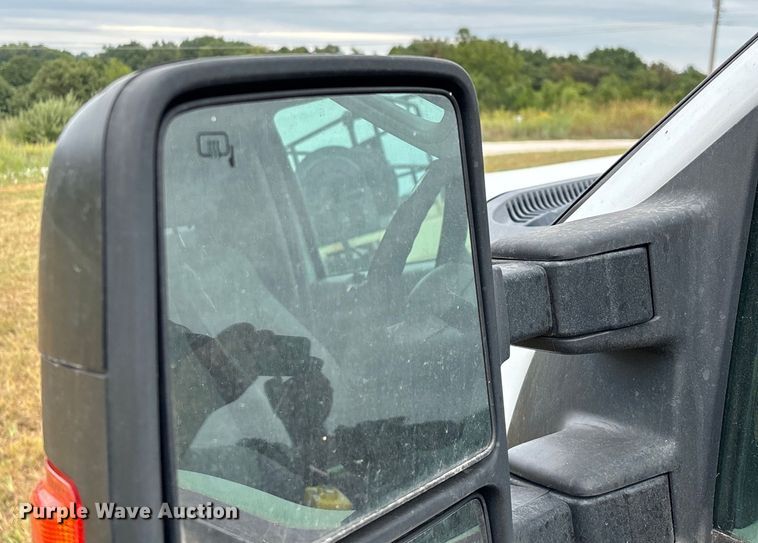 image for item EN5569 2013 Ford F550 dump flatbed truck